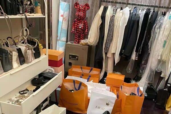 潮州回收一线品牌衣服